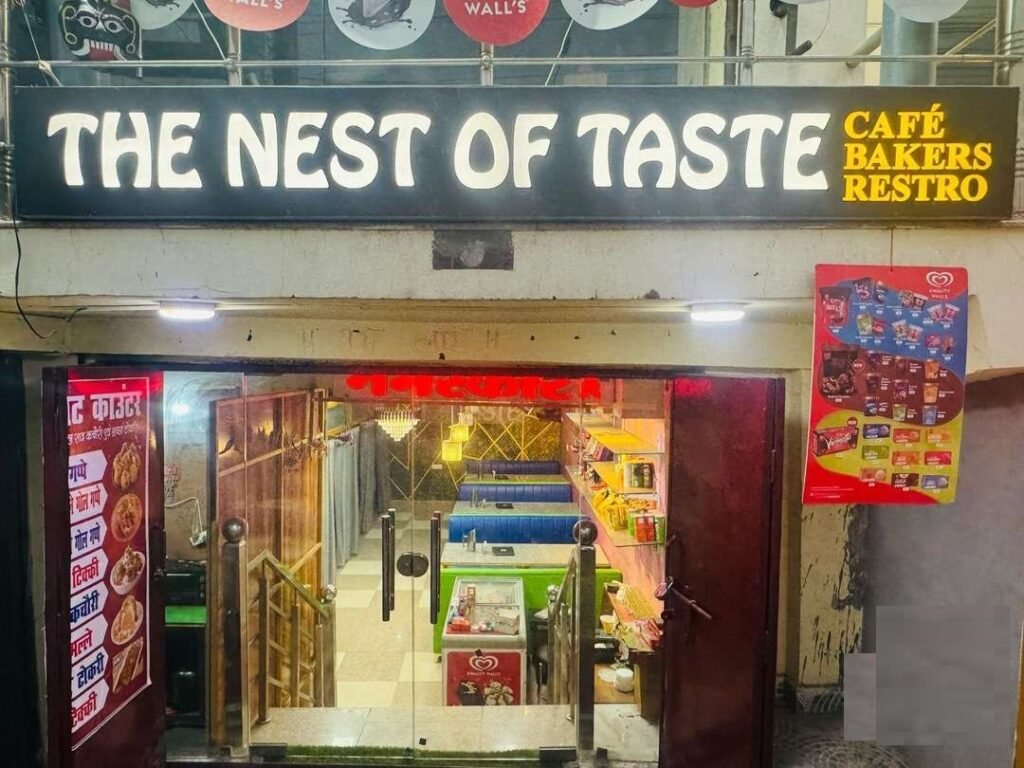 restaurant image